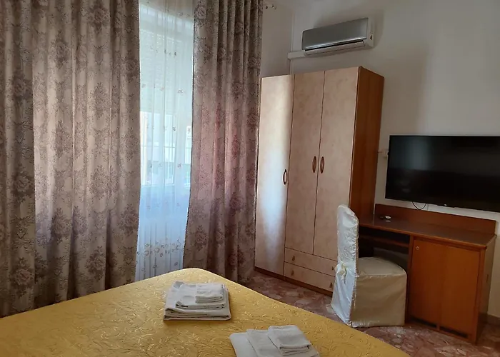 Hotel Domus Cesena